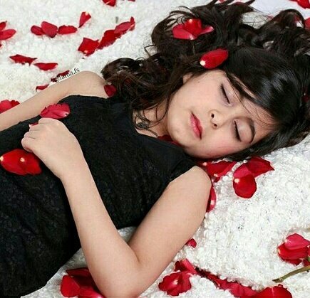 يارب كل دعوة دعيتها من قلبي يجي اليُوم اللي أسجد سجُود شكر لأنها تحققَت💕