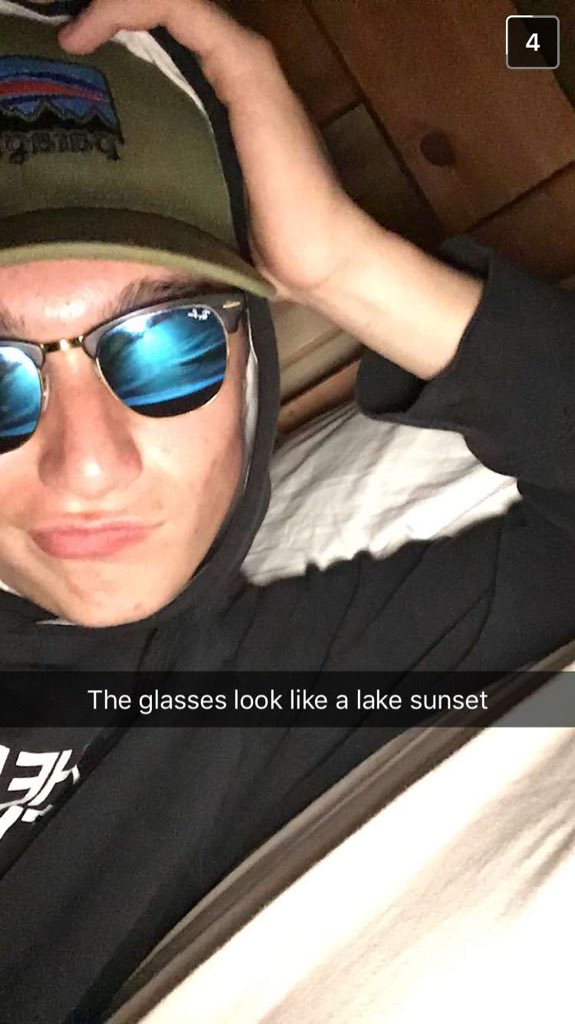 CharlieDickie50's tweet image. HBD @HazlettColton 😍 #Silts #Geeky