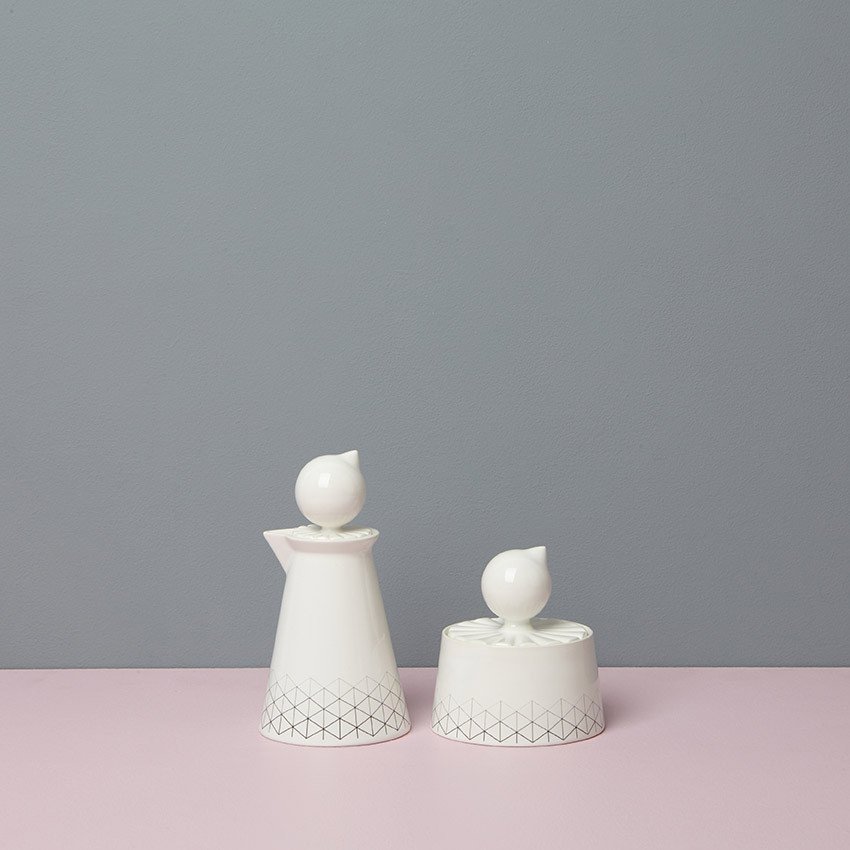 coshamie's tweet photo. Objects Meet Bauhaus: Unique Geometry #homeware by @helloDESIGNK ➜ https://t.co/eCBjlwoeYn #design https://t.co/AHEWrorqBR
