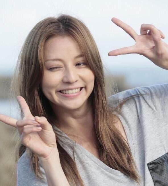 香里奈 可愛い やっぱり いつ見ても香里奈ちゃんは可愛いなー こんな人が 周りにいたらなサイコーなのになー