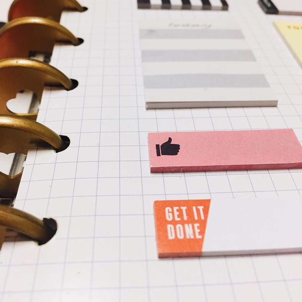 byamberburns's tweet photo. Today's mantra: get. it. done ✔️✔️✔️
.
.
.
.
.
#EMDaily #planneraddict #happyplanner #wellplanned #plannernerd https://t.co/L7ZjOFJJIE
