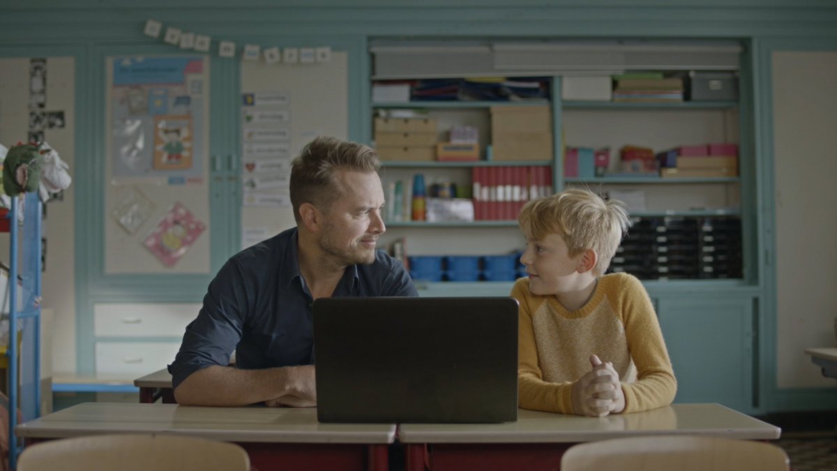 A surprising security test by AXA Belgium #killingindifference  duvalguillaume.com/news/kids-take…