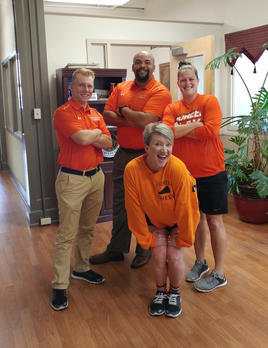 jessicainscore's tweet photo. #OrangeExplosion in the #AthDept @nick_forsberg @rloggins77 @jshoe_28 @TusculumSports @TCPioneerCheer https://t.co/7BT03AdyAM