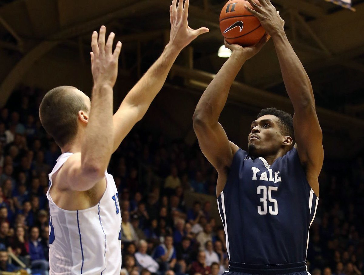 WorldwideInvite's tweet photo. Brandon Sherrod (@BROD35) from @Yale_Basketball signs with the Roseto Sharks in #SerieA2 Italy. @Slansports #SSM #Rosetosharks https://t.co/o6A24tfDMr