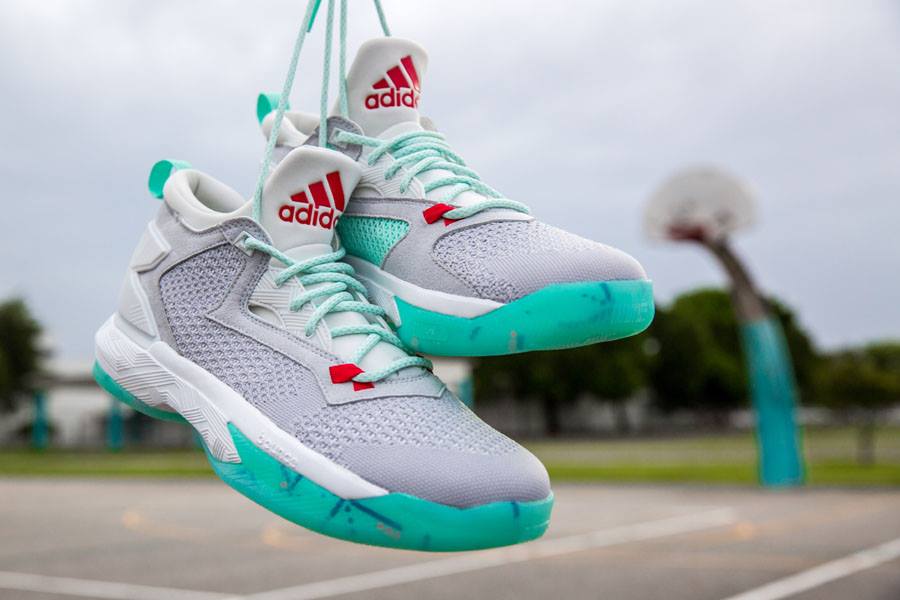 Ballzy_Latvia's tweet photo. adidas D Lillard 2 “PDX Carpet” pieejams BALLZY. Plaša izmēru izvēle.
#adidasbasketball #lillard2 #ballzyriga https://t.co/rdC4ZzHuZZ