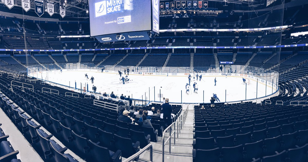 How to start a Tuesday right ⚡️ #FLAvsTBL https://t.co/6g9w1jo5EK