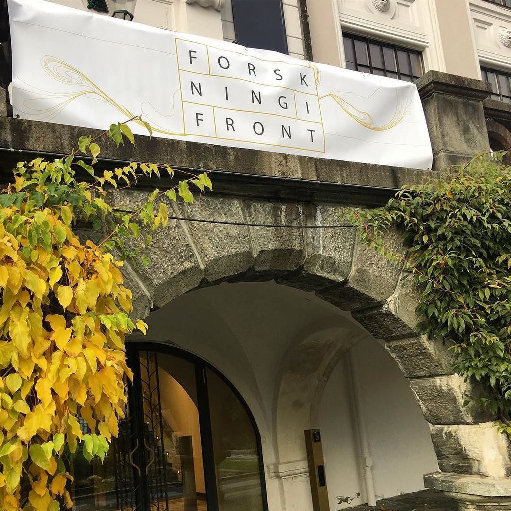 nissenjo's tweet photo. I dag på @uib #forskningifront med bla Nele Meckler fra @uibgeo @bjerknesBCCR https://t.co/KuCDXVQL95 https://t.co/PyHBN7VMPq