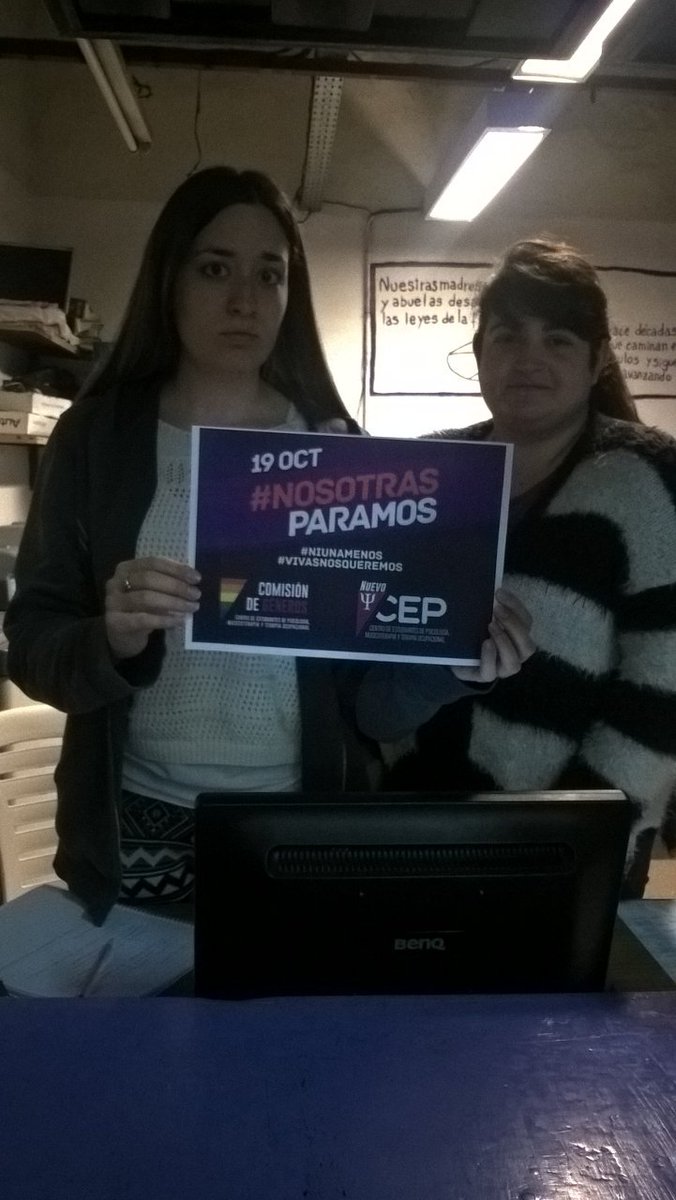 ElCEPuba's tweet photo. En Psico este 19/10  #NosotrasParamos.   Sumate al ruidazo y movilización con nosotras. #NiUnaMenos https://t.co/9lFbcYGawF