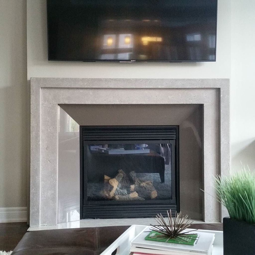 OakvilleCabinet's tweet photo. Dekton is in. Looks good. #oakvillecabinetry #familyroom #interiordesign #design #fireplac… https://t.co/0vjL6clb1J https://t.co/O0oaEmOaP4