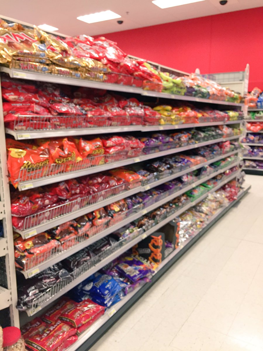 <a href="/A_Leigh_/">AV</a> <a href="/detroitswan/">Joe Swanson</a> @ContrucciJoe fill it full, lay it flat, watch it fly!  #1063gettinafterit  #sellitall