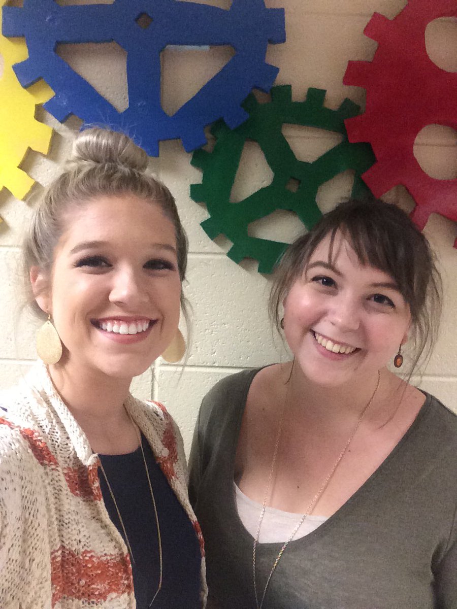 lindzielouwho's tweet photo. We were so excited about the #STEAMlab that we had to take a picture with it!! @smblack_edu you are my inspiration and I love you! https://t.co/iP6luxEMXz
