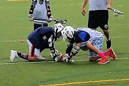 SeaNskibum's tweet photo. Meant to post this Sun. J man working on face offs with one of his buds (who's a beast at them) & he kept winning the draw #onekneenation https://t.co/yvjXs0Xv32