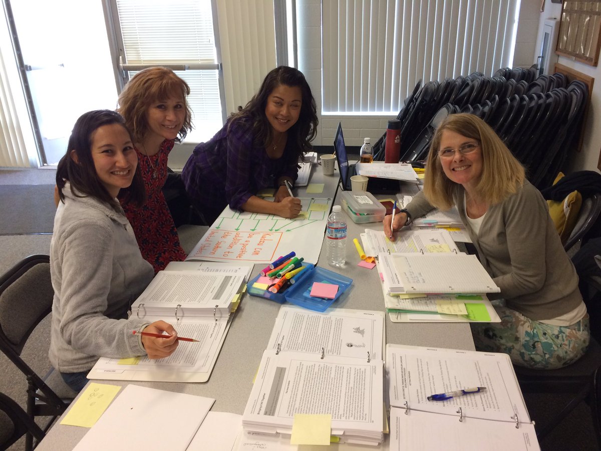 ctopfboman's tweet photo. Thinking Maps trainer of trainers -ELD @MtDiabloUSD @elmontebulldogs @ShoreAcresMDUSD @ThinkingMaps https://t.co/fnIvDN7ycB