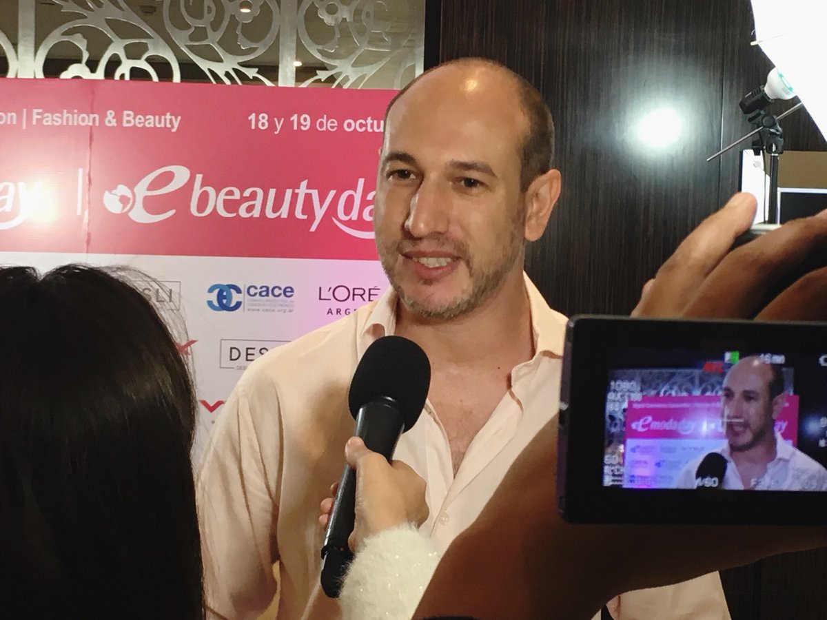 icomm_ok's tweet photo. Gracias @FWTV_online por la nota a @Litvac de #ICOMMKT en el #eModaDay https://t.co/McBJVAGXnN