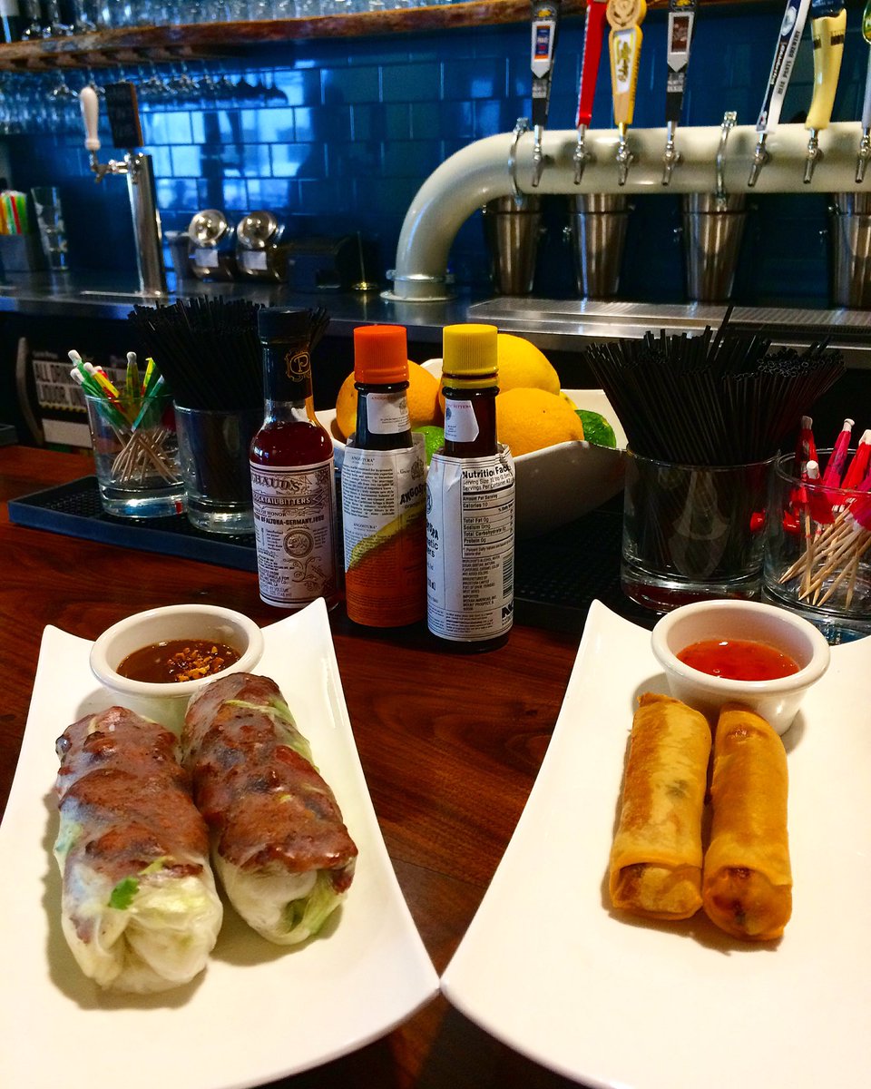 saigonavondale's tweet photo. Fresh spring rolls. Hot egg rolls. 'Nuff said. #avondale #Birmingham #bham #pho #Vietnamese https://t.co/lUyS0ZNPre