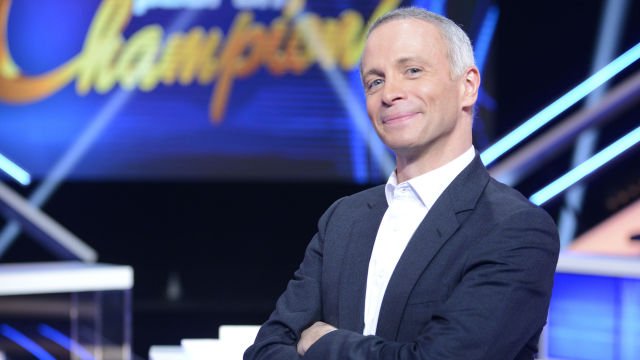 VDNDouai's tweet photo. En ce moment, Laurent de #Flines-lez-Râches passe pour la 4e fois à #questionspourunchampion ! Allez le #Douaisis ! @qpuc #qpuc https://t.co/IClqEqXQ6I