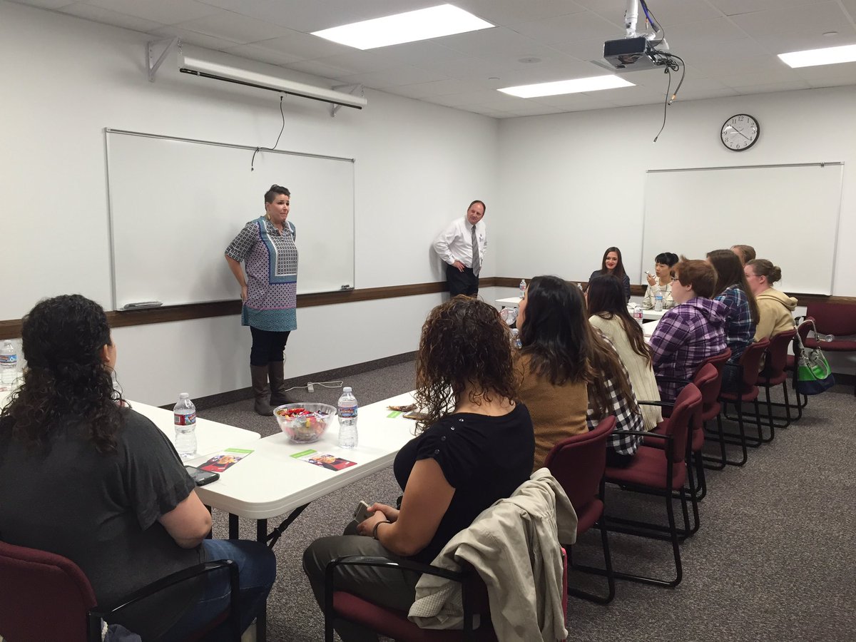 At a <a href="/boncomslc/">Boncom</a> blogger event at <a href="/DeseretIndust/">Deseret Industries</a> #DeseretIndustries in SPRINGVILLE. Opens next week!