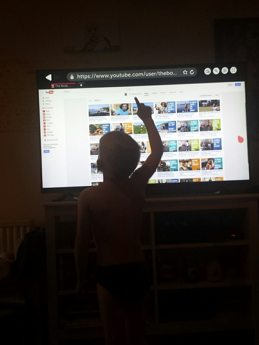 tealgirl85's tweet photo. My 5 year old has just asked me to put on a HIIT session on for him to do! #startingyoung #leanat5 #leanin15 @thebodycoach #somecompetition https://t.co/Hp8kAzPrtj