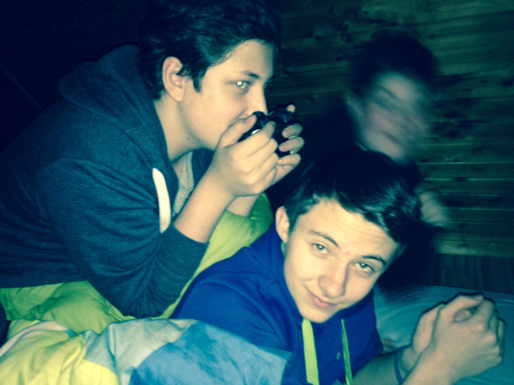 KlexxarLP's tweet photo. @rohmernof_09 @Taisorlp #oldtimes https://t.co/NZVXkuCE3G