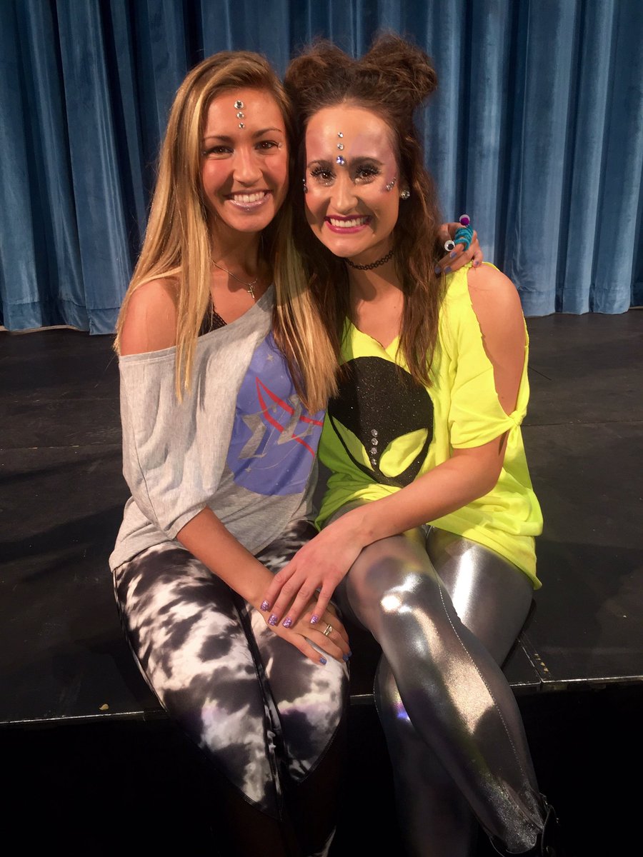 Buehldozer's tweet photo. @UCMHomecoming voting starts today! Vote for Allie Reynolds! #Rally4QueenAllie ❤️ https://t.co/VYf3cIt46K