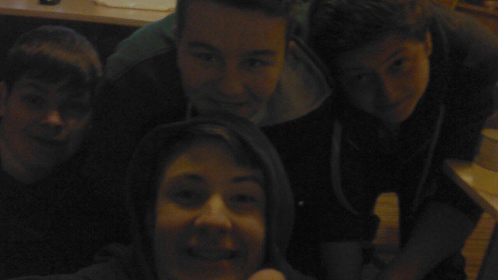 KlexxarLP's tweet photo. #oldtimes @Taisorlp @rohmernof_09 https://t.co/AbAqzs5PtE