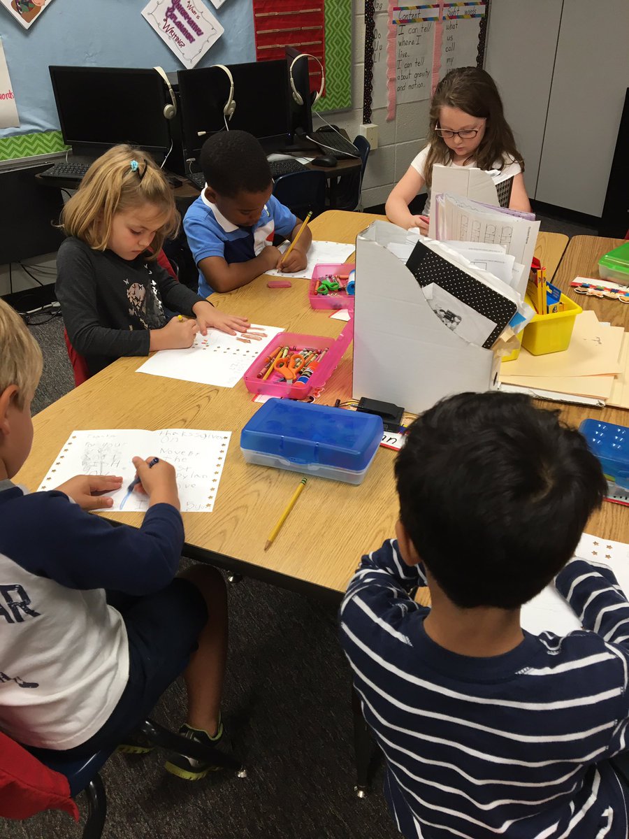 BertShowBert's tweet photo. The kids at @KennesawElem were so stinkin cute writing this big thank you letters! #bertshowlove @TheBertShow https://t.co/lM7NnbVZh3