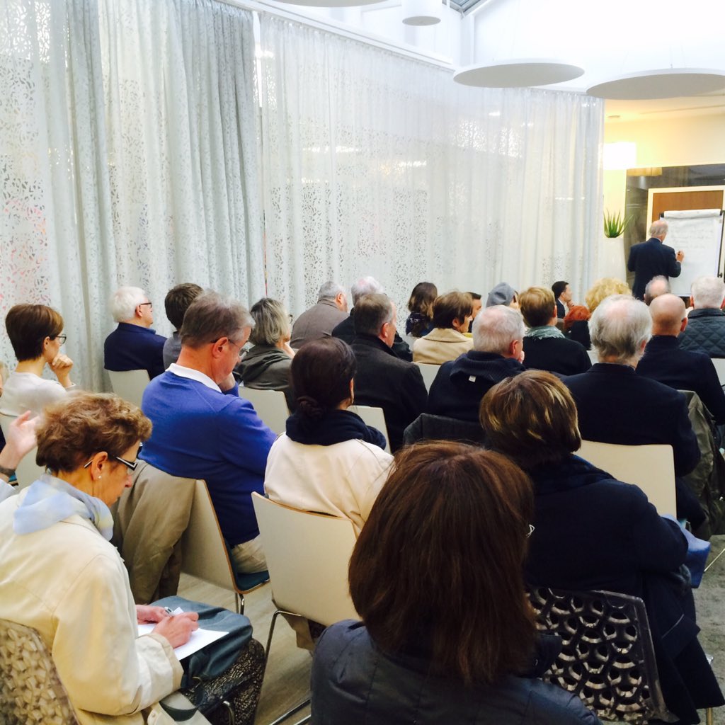 CaroleCORFMAT's tweet photo. Plus de 65 clients présents ce soir #conférence en cours #transmission #patrimoine #notaires #échanges #18Quai #droit #regimes matrimoniaux https://t.co/un2FGGopQB