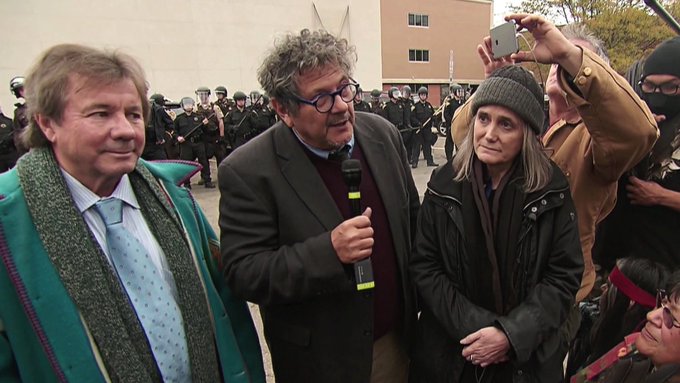 View image on Twitter