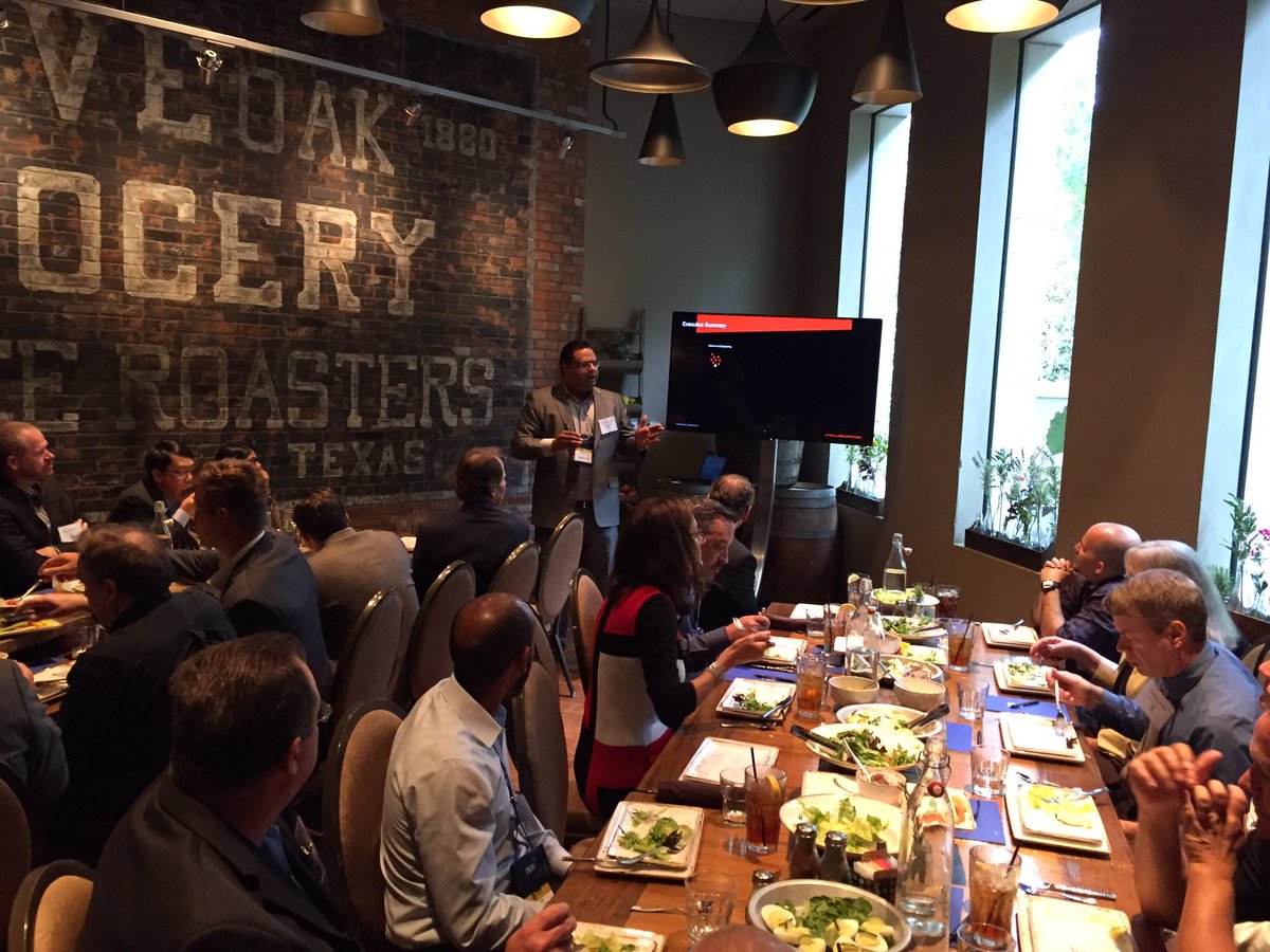 WBeck74's tweet photo. Journey to the Cloud luncheon during #SEGAM2016 with @NetApp and Halliburton-Landmark  @pjferri @jasonsiefert @csmith_2016 https://t.co/TaFixtJkAc