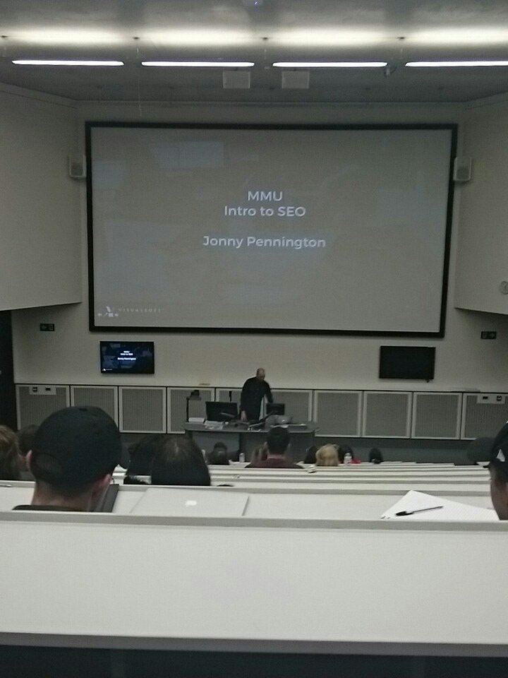 digiTAGG1's tweet photo. Welcome @heresjonnyp to #mmu #DSMMCM1617. Looking forward to the lecture!  Questions to come. #SEOchat #digitalmarketing #marketing https://t.co/vIOLOKlWLZ