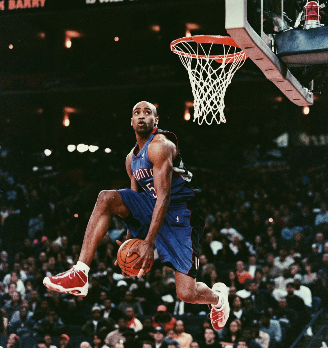 BallersHype's tweet photo. "It's possible. I don't know if I could win, but I would make it interesting, to say the least." - Vince Carter on entering the dunk contest https://t.co/0Y21m9mYYz