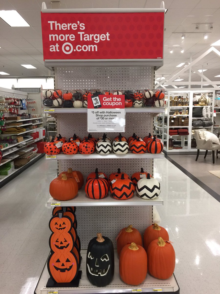 T344 #Halloween #intheStoreonthefloor #smallsteps @HipHipGaray @HutchTimothy <a href="/jasonwigginsTGT/">Jason Wiggins</a> <a href="/JaxBackes/">Jackie Backes</a> <a href="/grassroots22/">Bill Lanza</a>