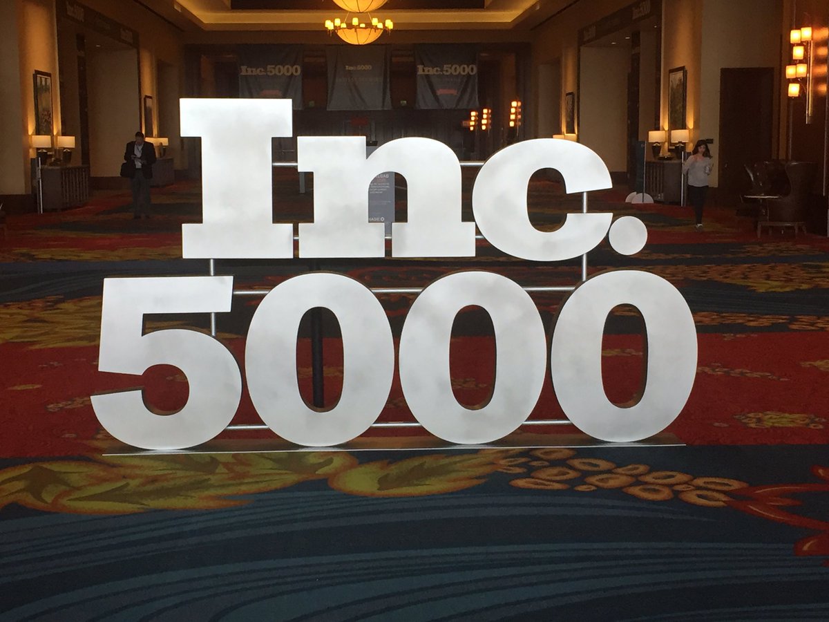 bytecubed's tweet photo. Meeting lots of great people from different backgrounds and industries at the #popupnetworking event at #INC5000! https://t.co/KxrLECrUUD