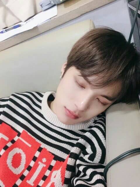 myunxu's tweet photo. Mulai lelah~ https://t.co/BN5nH0yoEB