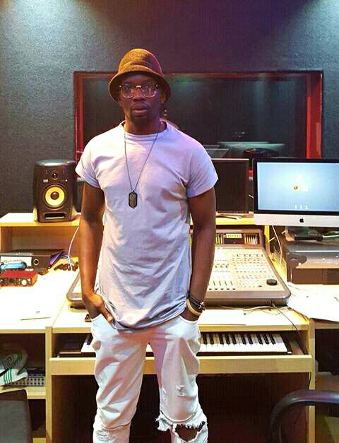 PopCityMusic's tweet photo. #showoffyourstudio
@jacky b https://t.co/Gz2tBn9A7K