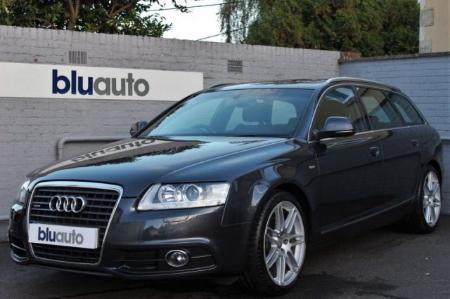 A fabulous example of premium vehicles on the Bluauto forecourt. We have a flourish of estates and 4x4s just in time for the winter months❄️