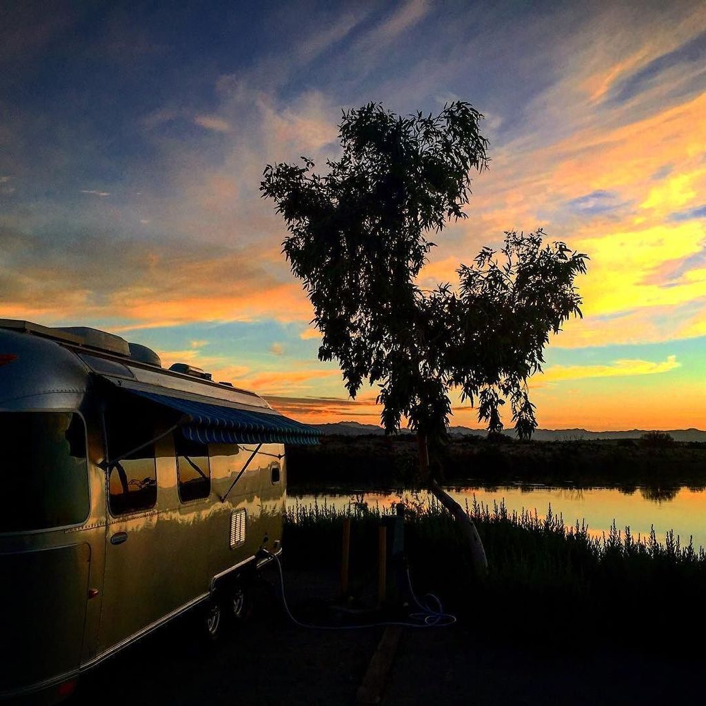 bill_livmobil's tweet image. #LivMobil #airstream #movementprojects ift.tt/2e5dFaf