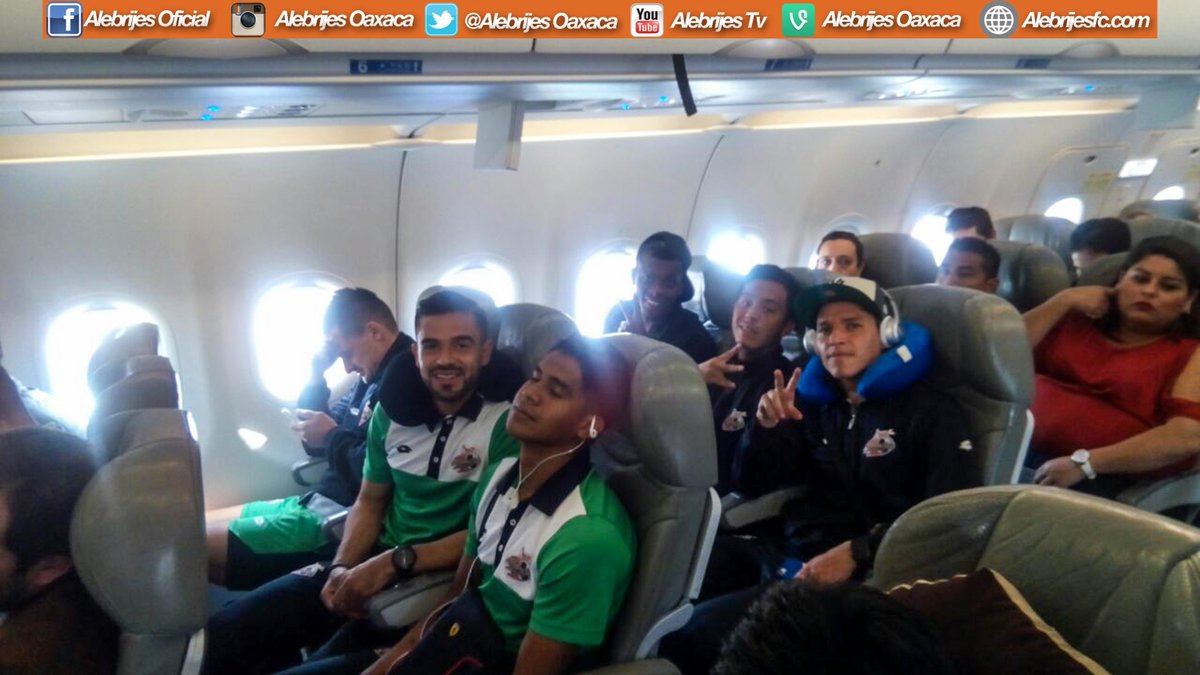 Ya viajamos para enfrentar a <a href="/Chivas/">CHIVAS</a> en 4os de final de <a href="/LaCopaMX/">Juan Canicas</a>, donde lucharemos por escribir otra gran historia. #TuVidaNoEsUnJuego