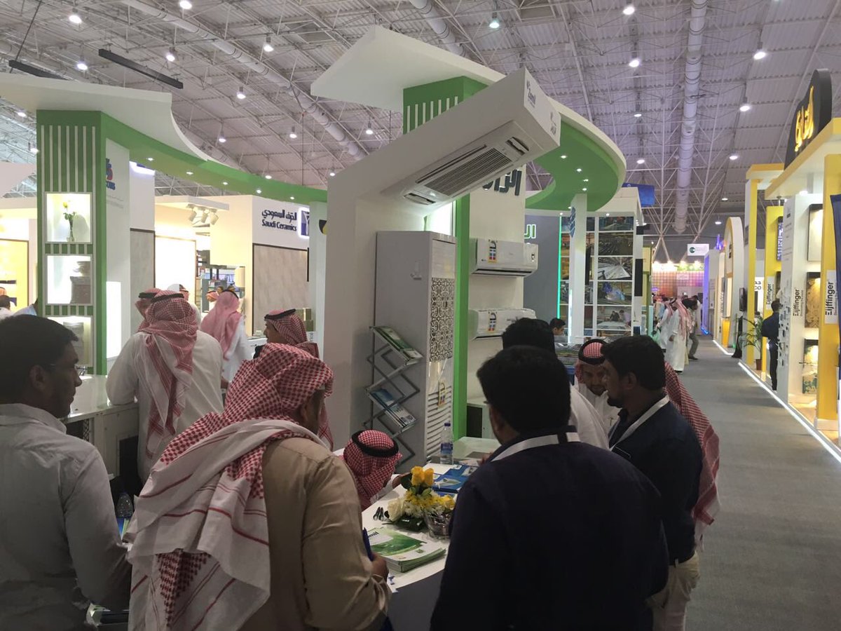 ZamilAC's tweet photo. جانب من مشاركة مكيفات الزامل في #معرض_البناء_السعودي #الرياض https://t.co/37RJt7KIvQ