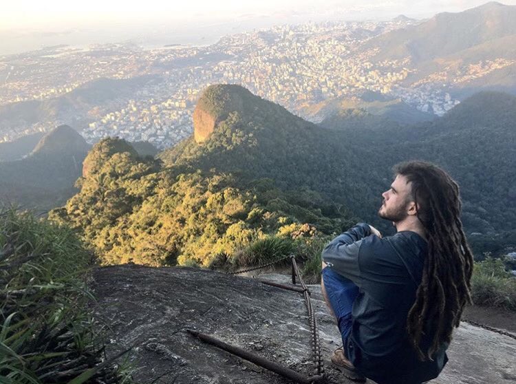 floatwithmeto's tweet photo. #Floatwithmeto Pico da Tijuca 🎈 Rio de Janeiro, Brazil https://t.co/BJtC0OFE2C