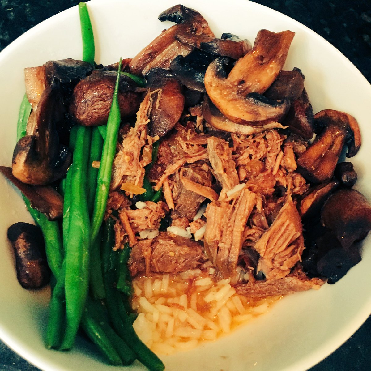 Determined Momma (@determinedwwmom) on Twitter photo Converted leftover <a href="/stephanieodea/">Stephanie O'Dea</a> Korean Soft Tacos to a rice bowl with mushrooms and green beans for lunch. Yummy! #healthyeating #lunch Converted leftover <a href="/stephanieodea/">Stephanie O'Dea</a> Korean Soft Tacos to a rice bowl with mushrooms and green beans for lunch. Yummy! #healthyeating #lunch