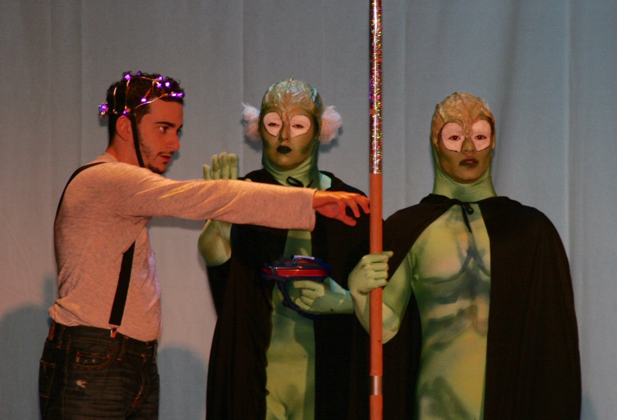 DramaPope's tweet photo. 3 more days until we rock your world with this show! https://t.co/UyF8pjG6nY