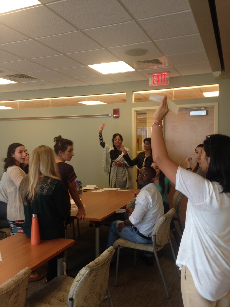 Hailing taxis to get to the clinic #gh887