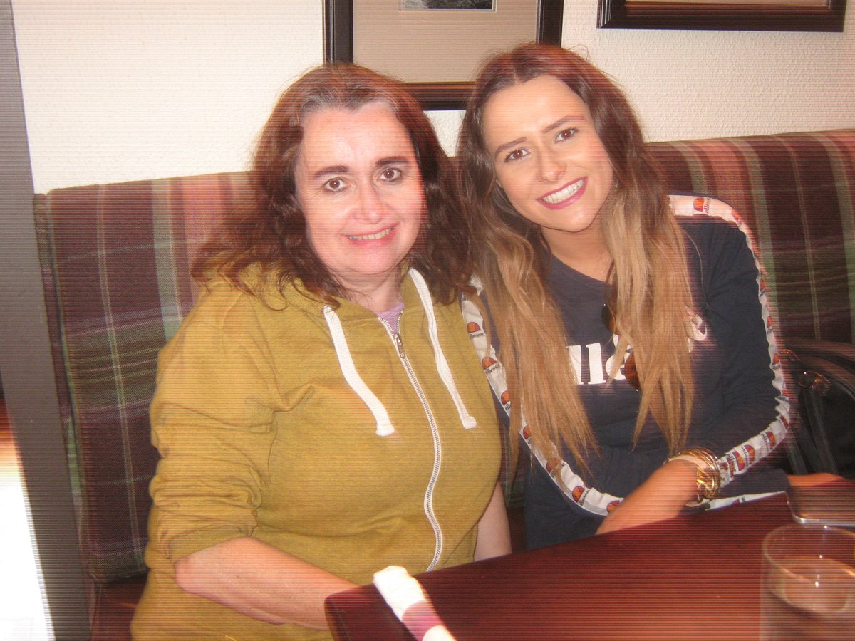 LornaBabyxxx's tweet image. take me back to the bog #breakneeded #pronto