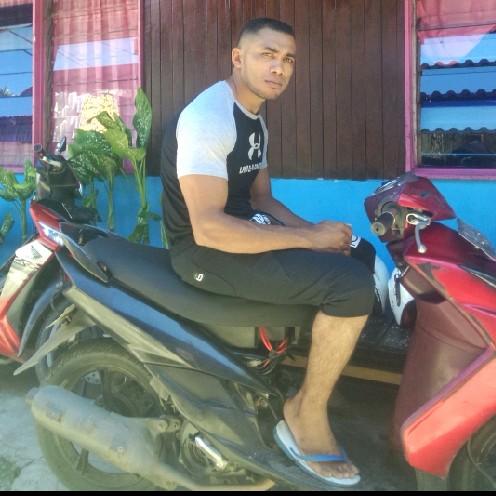 JhonPapua2's tweet photo. Come hangout with me on #BIGOLIVE. https://t.co/Bu5S0bCkO2 https://t.co/WKi5IpRr92