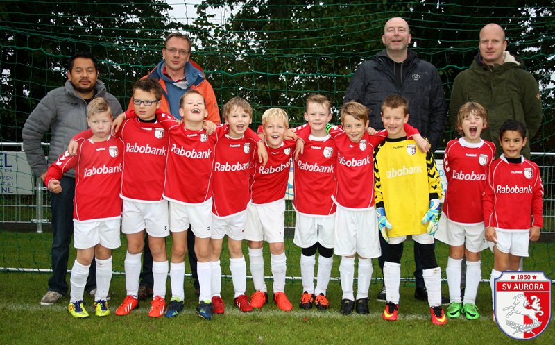 Spelers Galerij JO9-1 Seizoen '16-'17 Shirtsponsor RABOBANK Kromme Rijn Streek. svaurora.nl/cms/index.php/…