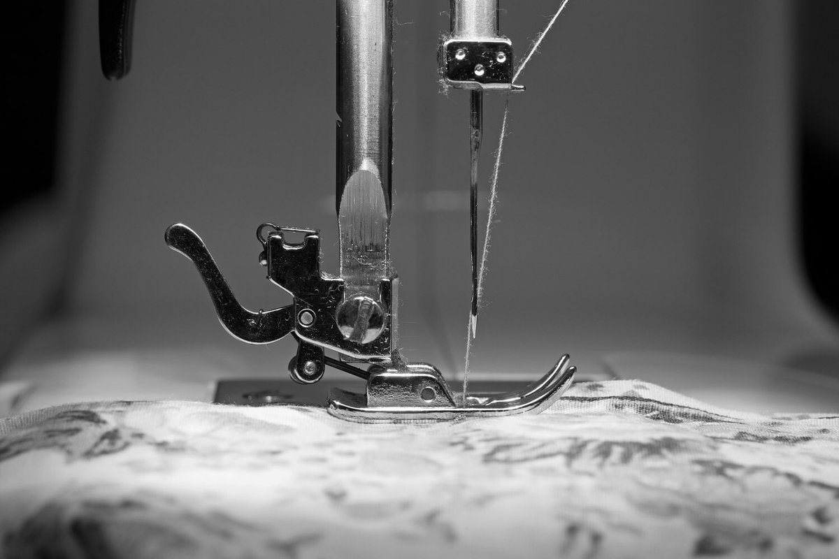 FashNerd's tweet image. FashNerd | Is Blockchain Technology Set to Revolutionize the Fashion Industry? 10ng.co/Bchain #Blockchain #FashionTech #Insights