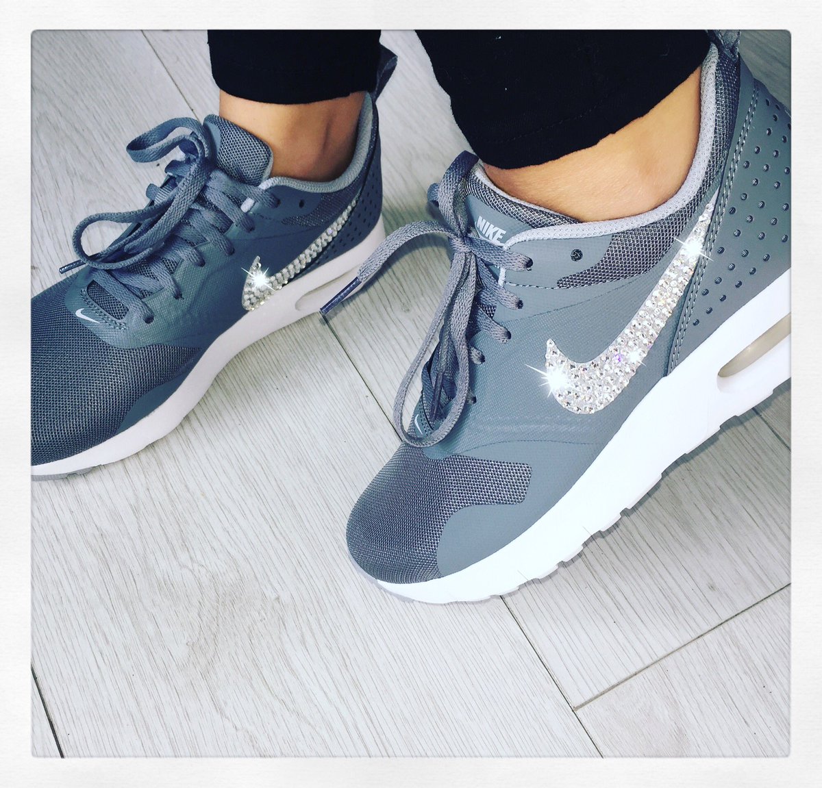 TLCustomising's tweet photo. Beautiful grey Nike air max with Swarovski crystals xx https://t.co/drhX7BA95a