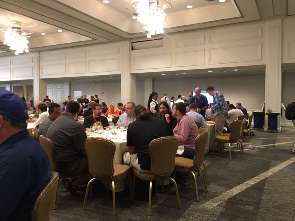 SAFNOG's tweet photo. The #Internet's #CoreEngineers at lunch. #Engineers have to eat too! #NANOG68 #InternetForums #ConnectingTheWorld #NOGS #Dallas #Texas https://t.co/qzHhURD9bj