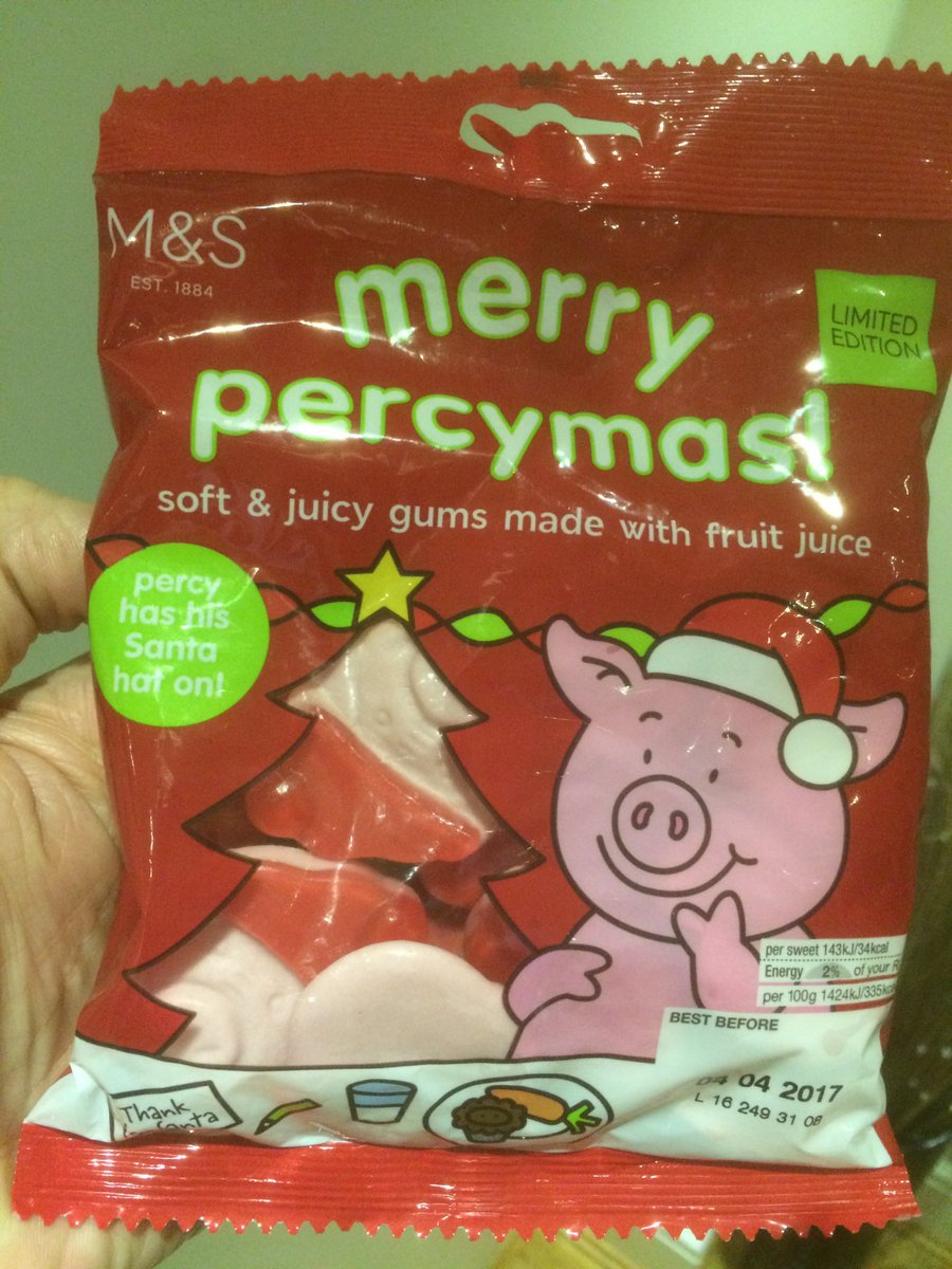 J0hnnnyC's tweet photo. @kirstyhambo @Lawlor2Lisa @Bvnter Even Percy has started 😔 #ItsNotEvenNovember https://t.co/8bZtDGSesT